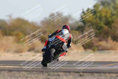 media/Dec-18-2022-SoCal Trackdays (Sun) [[8099a50955]]/Turn 7 Backside (1125am)/